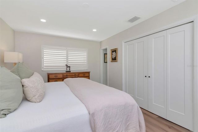 4402 W SAN MIGUEL, Tampa, FL 33629