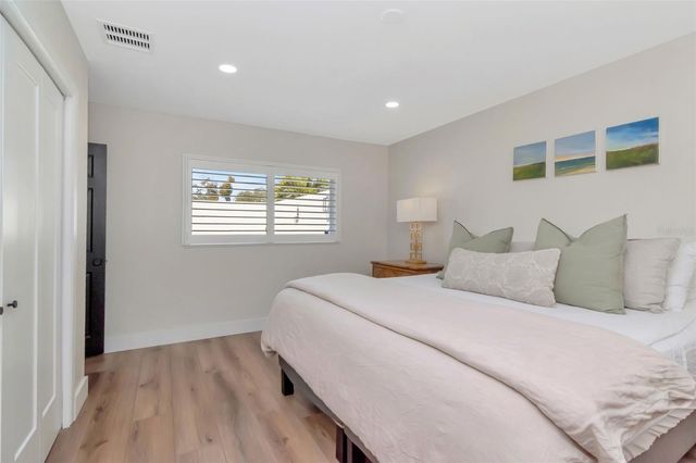 4402 W SAN MIGUEL, Tampa, FL 33629