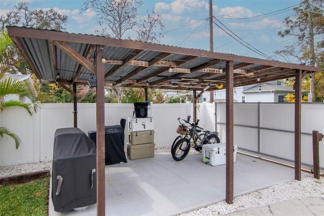 4402 W SAN MIGUEL, Tampa, FL 33629