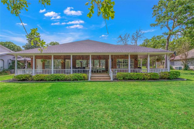 7 Hickory Ridge Lane, Normangee, TX 77871