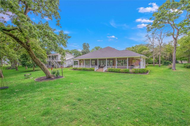 7 Hickory Ridge Lane, Normangee, TX 77871