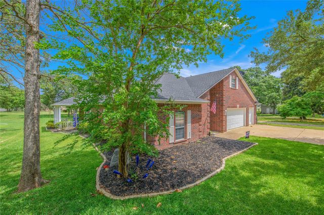 7 Hickory Ridge Lane, Normangee, TX 77871