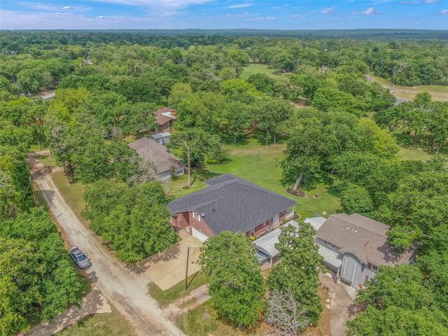 7 Hickory Ridge Lane, Normangee, TX 77871