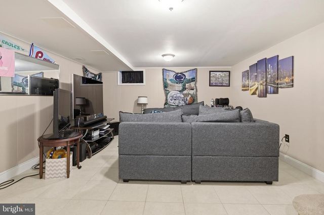 636 17TH AVE, Prospect Park, PA 19076