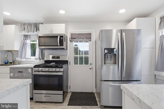 636 17TH AVE, Prospect Park, PA 19076