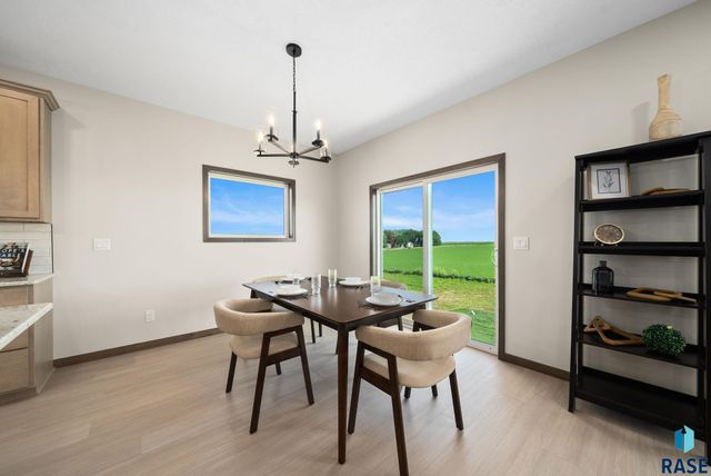 1403 Castle St Street, Larchwood, IA 51241