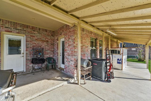 19545 Crosby Eastgate Road, Crosby, TX 77532