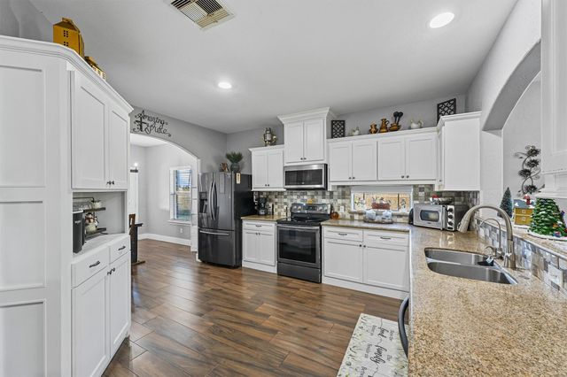 19545 Crosby Eastgate Road, Crosby, TX 77532