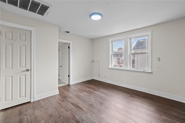 92 Parnell Street, Providence, RI 02909