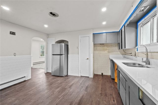 92 Parnell Street, Providence, RI 02909