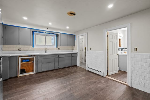 92 Parnell Street, Providence, RI 02909