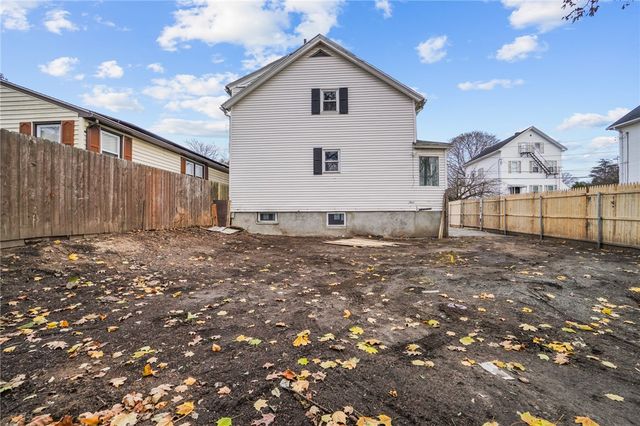 92 Parnell Street, Providence, RI 02909