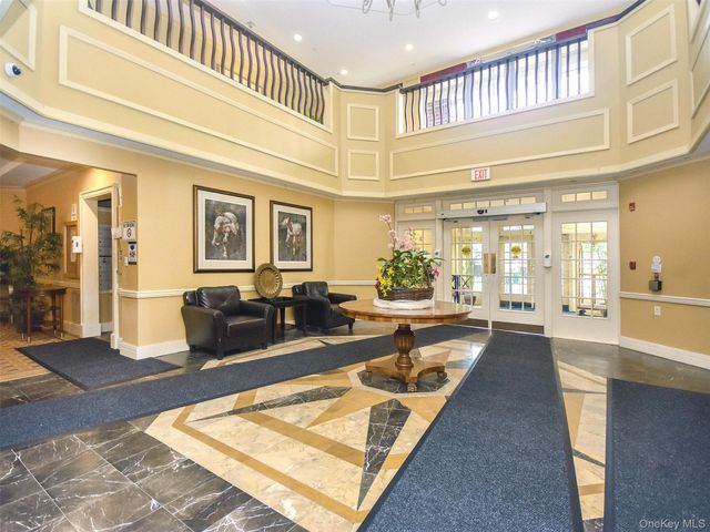 50 Merrick Avenue 119, East Meadow, NY 11554