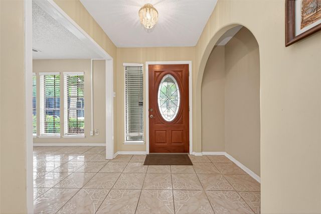 30207 E Geneva Drive, Spring, TX 77386