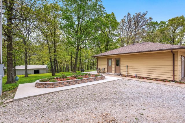 1320 Terrill Creek Road, Billings, MO 65610