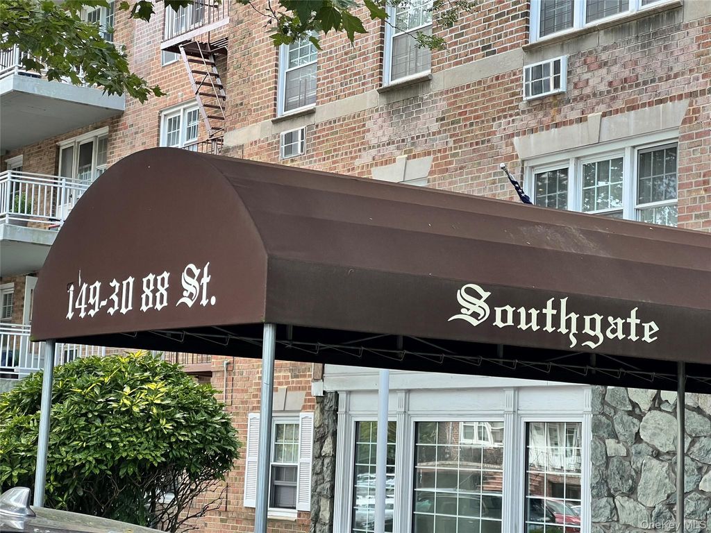 149-30 88th Street 2E, Howard Beach, NY 11414 — photo 2