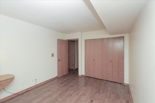 440 E Montrose Avenue 106, Wood Dale, IL 60191