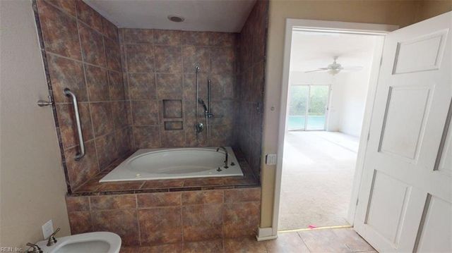 4908 Farrington DR, Virginia Beach, VA 23455
