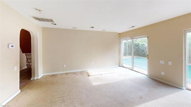 4908 Farrington DR, Virginia Beach, VA 23455
