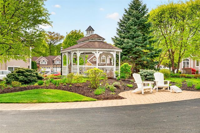 4105 Fred Ill Jr Court, Pearl River, NY 10965