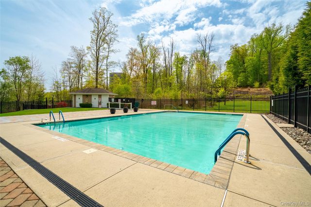 4105 Fred Ill Jr Court, Pearl River, NY 10965