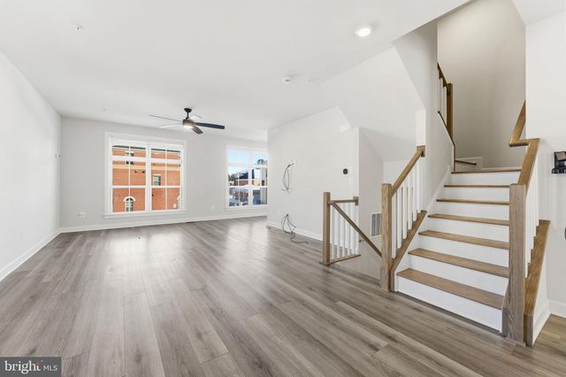 3754 MAYORS WAY, Fairfax, VA 22030