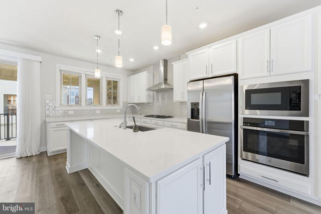 3754 MAYORS WAY, Fairfax, VA 22030