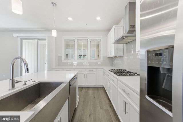 3754 MAYORS WAY, Fairfax, VA 22030