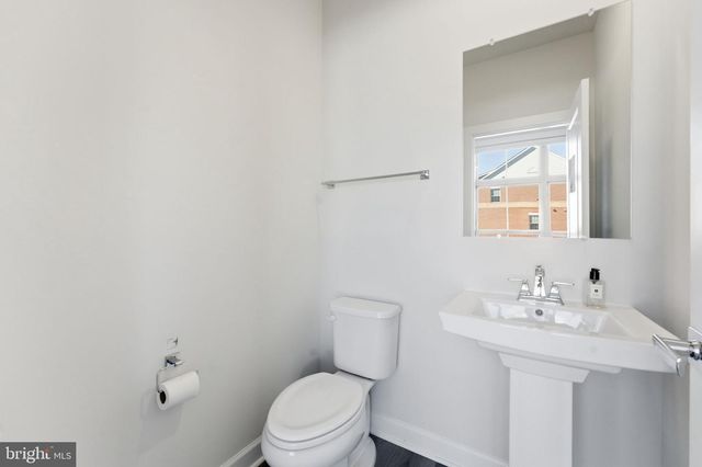 3754 MAYORS WAY, Fairfax, VA 22030