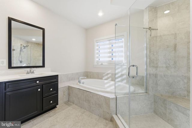 3754 MAYORS WAY, Fairfax, VA 22030