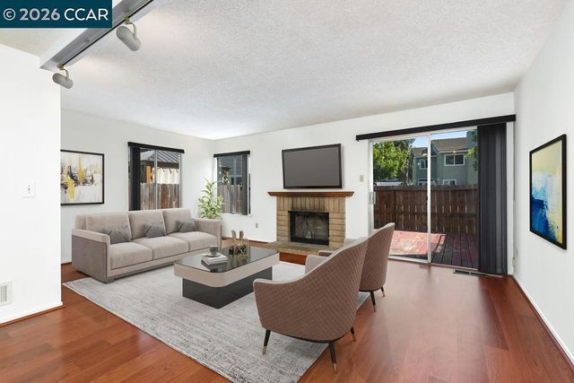 65 Edgewater Pl, Pittsburg, CA 94565