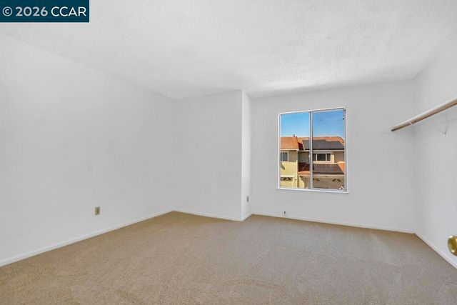 65 Edgewater Pl, Pittsburg, CA 94565