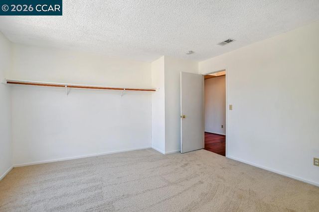 65 Edgewater Pl, Pittsburg, CA 94565