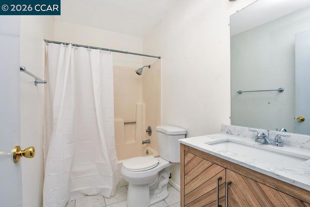 65 Edgewater Pl, Pittsburg, CA 94565
