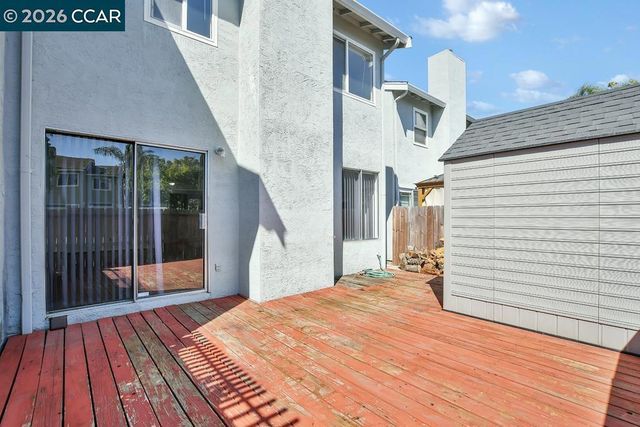 65 Edgewater Pl, Pittsburg, CA 94565