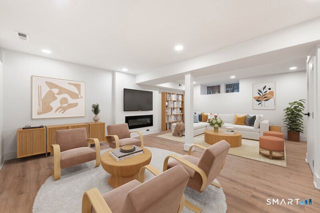 29 Pierce Place, Stamford, CT 06906