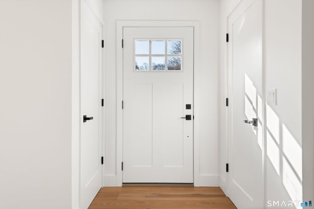 29 Pierce Place, Stamford, CT 06906