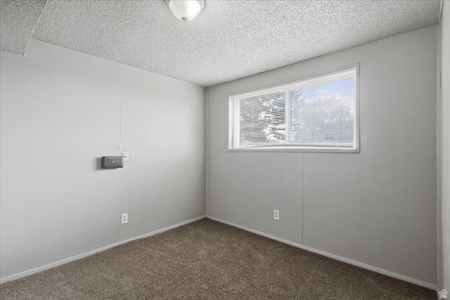 2211 VALLEY DR, Layton, UT 84040