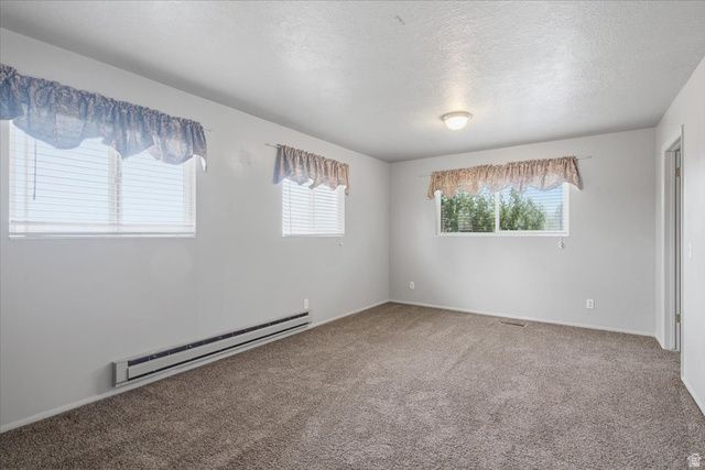 2211 VALLEY DR, Layton, UT 84040