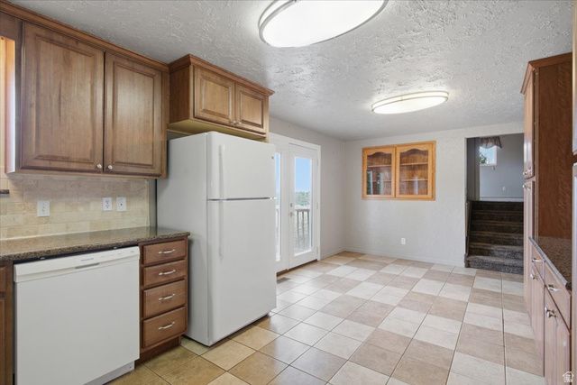 2211 VALLEY DR, Layton, UT 84040