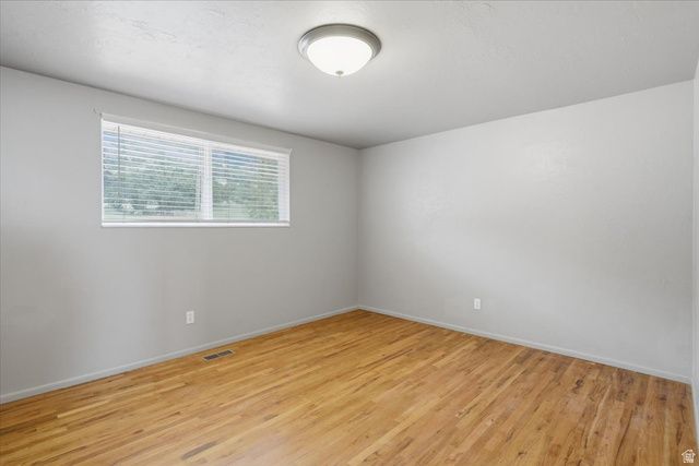 2211 VALLEY DR, Layton, UT 84040