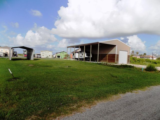 6123 Blue Water Boulevard, Sargent, TX 77414