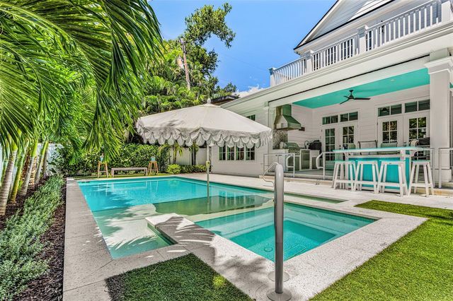 1426 S OSPREY AVENUE, Sarasota, FL 34239