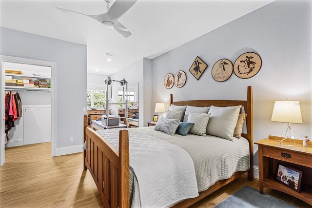 1426 S OSPREY AVENUE, Sarasota, FL 34239
