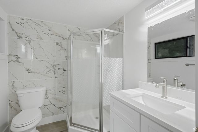 2936 E LA JOYA DR, Holladay, UT 84124