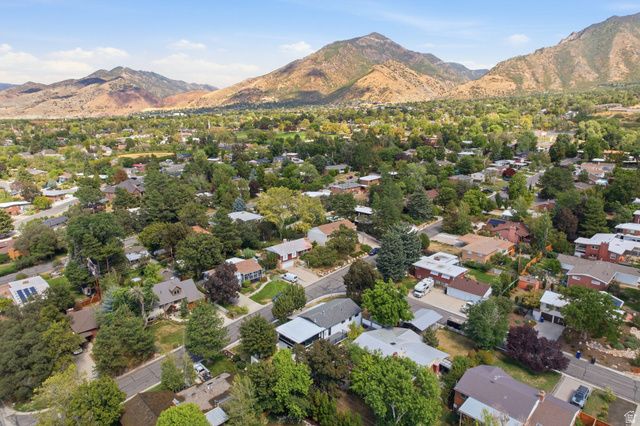 2936 E LA JOYA DR, Holladay, UT 84124
