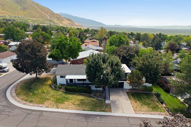 2936 E LA JOYA DR, Holladay, UT 84124