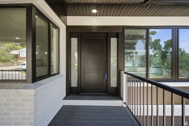 2936 E LA JOYA DR, Holladay, UT 84124