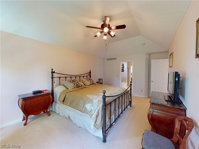 56 Wellesly Boulevard, Painesville, OH 44077