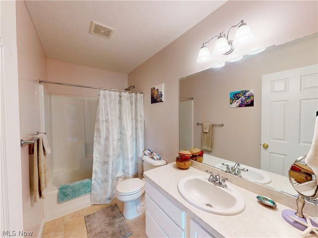 56 Wellesly Boulevard, Painesville, OH 44077